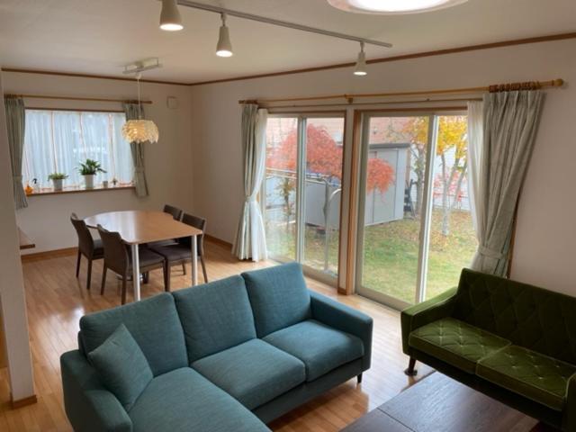 Guesthouse　You&I 富士河口湖町 エクステリア 写真